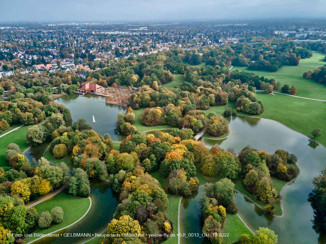 13.10.2022 - Der Ostpark mit See und Biergarten in Neuperlach